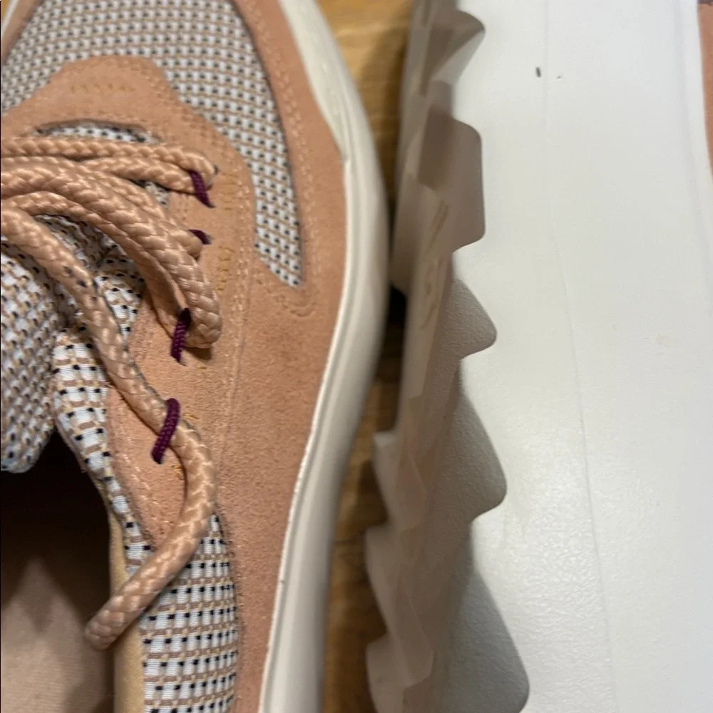 Ugg Marin Mega Lace Platform